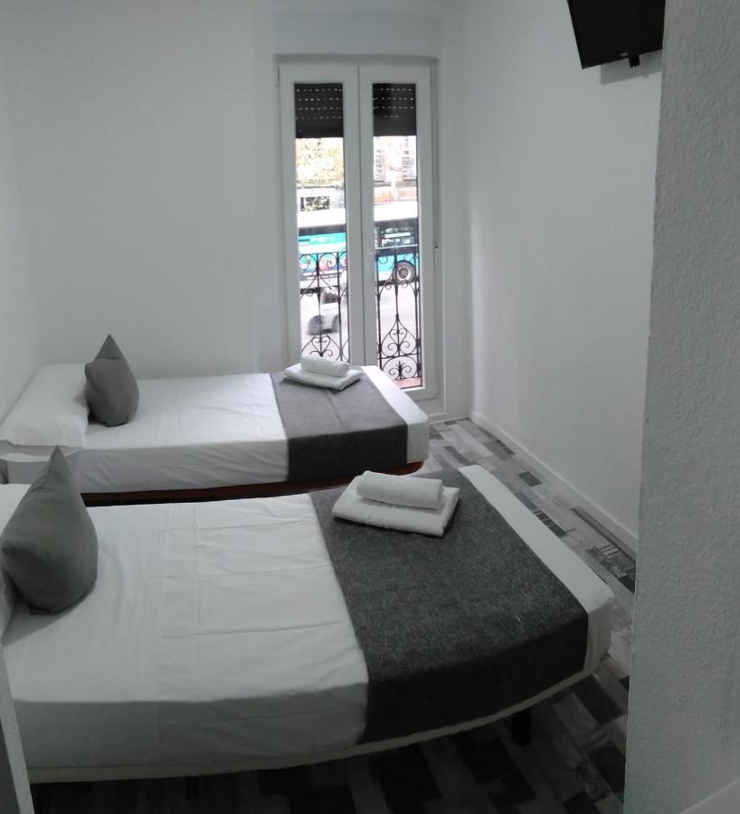 Hostal Noche Y Dia Madrid Exterior foto