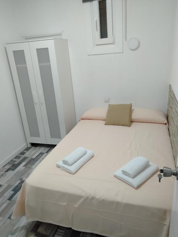 Hostal Noche Y Dia Madrid Exterior foto